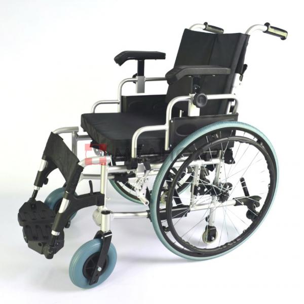 Кресло-коляска механическая FS251LHPQ(MK-005/41)